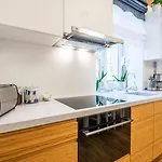 Lägenhet Lights Topolowa 8 *