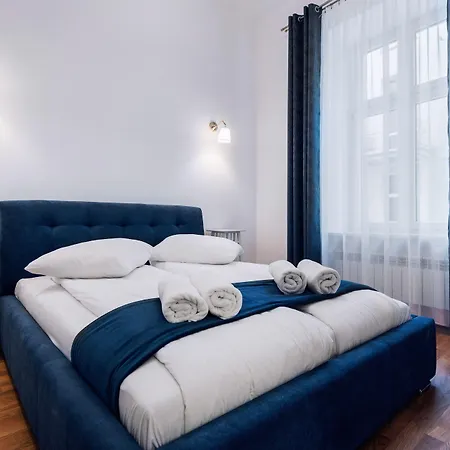 Apartment Lights Topolowa 8 *