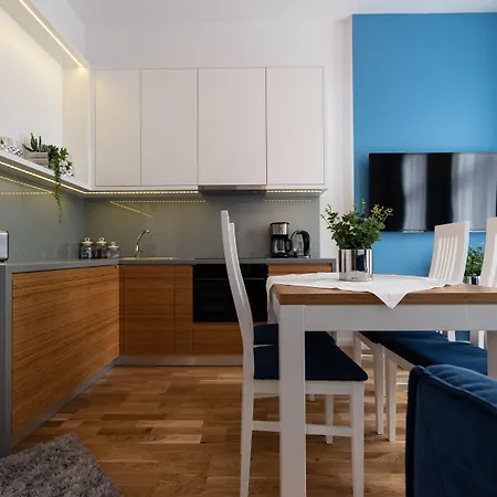 Apartman Lights Topolowa 8