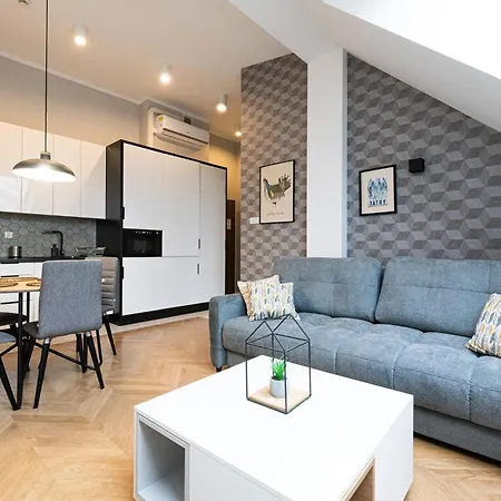 Lights Topolowa 8 * Cracovia